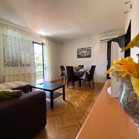 Apartments Tajana Novigrad Istria Esterno foto